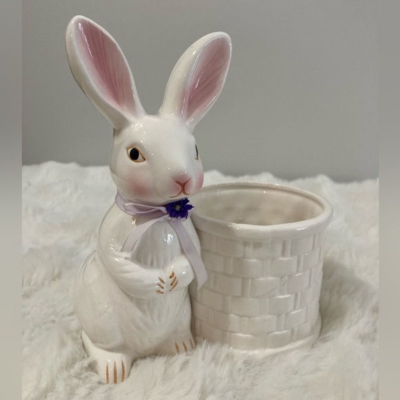 Ceramic Bunny Planter With Pink Accents - Picture 2 of 4